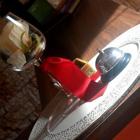 B&B Residenza Leonardo Falconara Marittima Ruang foto